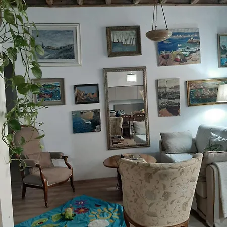 Colosseum House Рим