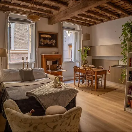 Apartment Colosseum House