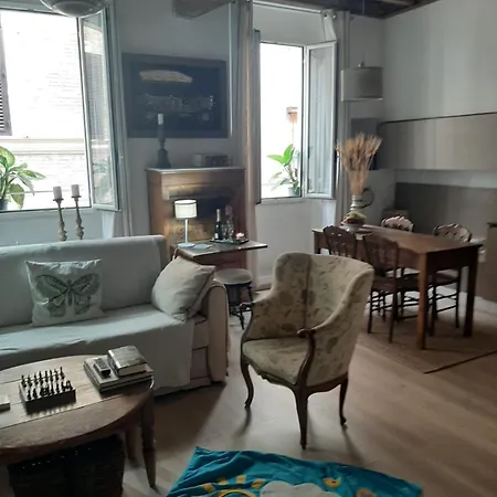 Apartment Colosseum House